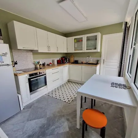 Maison Chatelaillon-plage, 3 Pieces, 4 Personnes - Fr-1-706-18 Prázdninový dům *